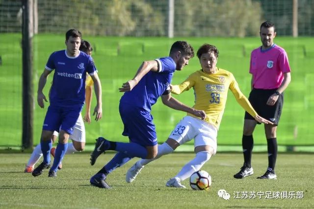  弗赖堡青春风暴席卷德甲，U23小将包办四球  